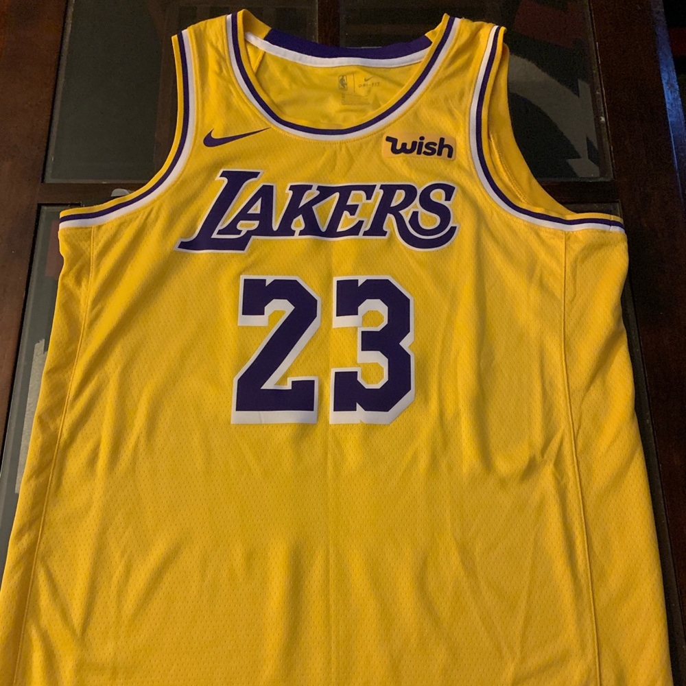LeBron James Swingman Icon Jersey